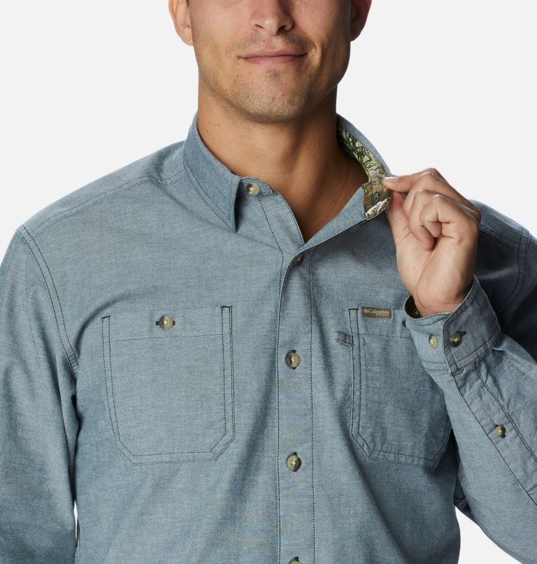 Thumbnail: Men's PHG Sharptail Stretch Chambray Long Sleeve Shirt, Color: Dark Forest, image 4