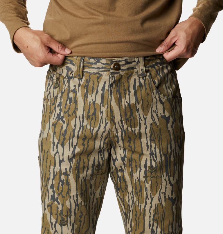 Thumbnail: Men's PHG Roughtail Stretch Field Pants, Color: Mossy Oak Bottomland, image 4