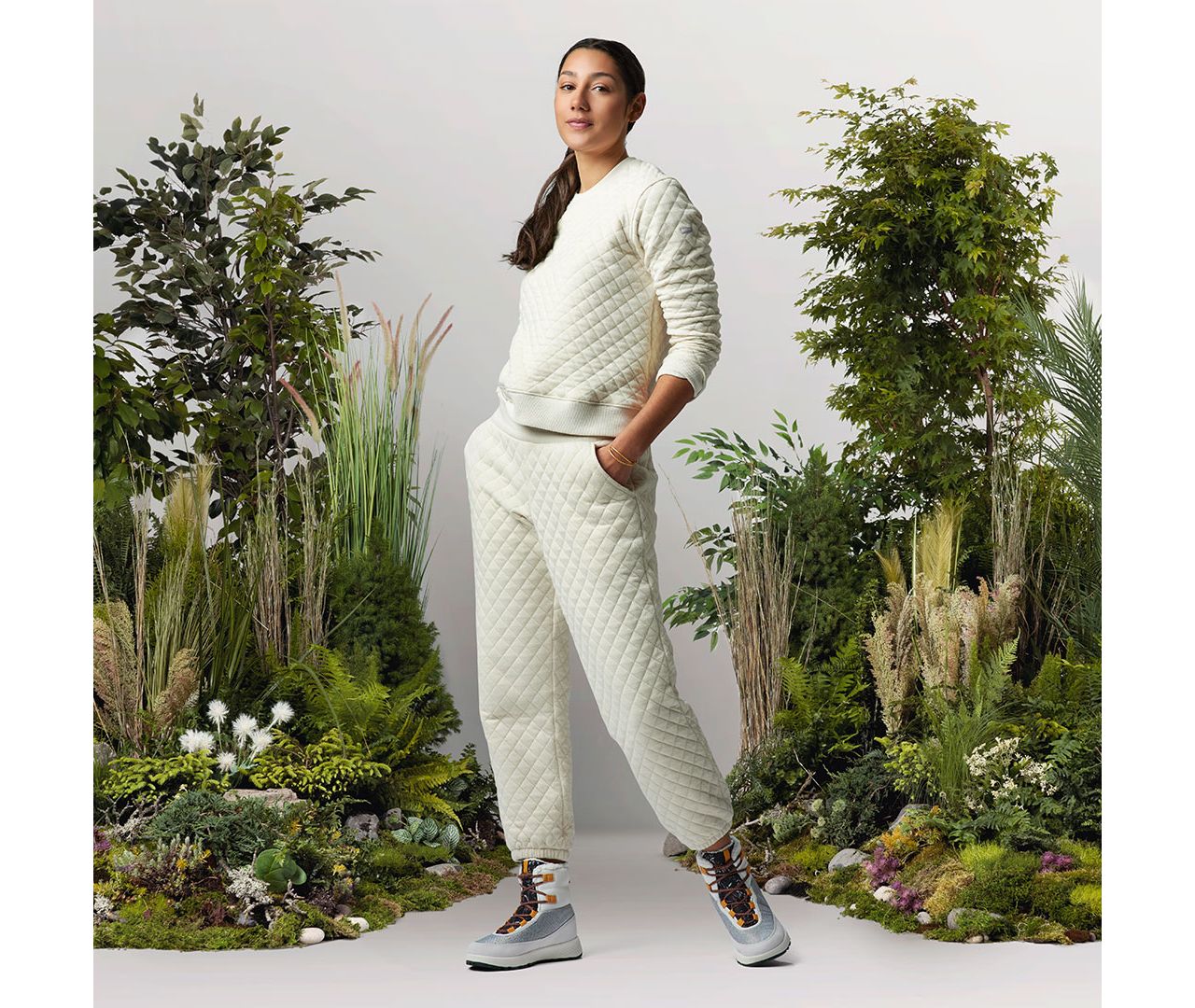 Women's Columbia Lodge™ Quilted Crew Sweatshirt 7