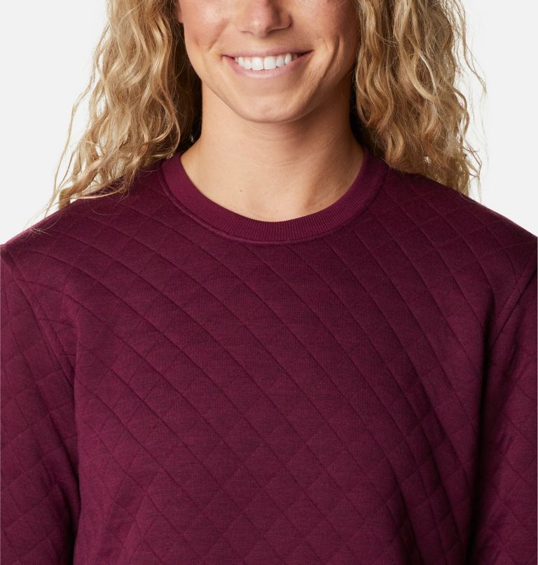 Thumbnail: Women's Columbia Lodge Quilted Crew Sweatshirt, Color: Marionberry, image 4