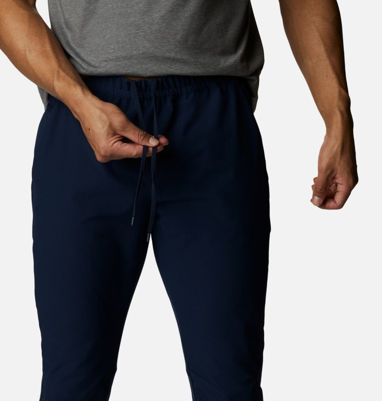 Thumbnail: Men's Bliss Ascent Hybrid Pants, Color: Collegiate Navy, image 4