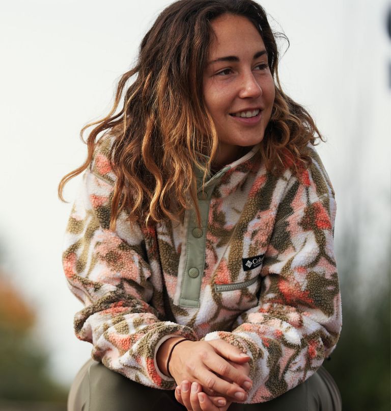 Women's Helvetia Cropped Half Snap Fleece, Color: Chalk, Floriculture, image 6