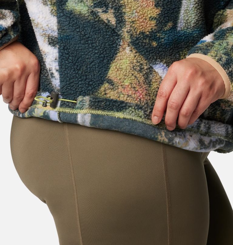 Haut court à demi-fermeture pressionnée Helvetia pour femme – Grandes tailles, Color: Napa Green Chasing Falls Print, Black, C, image 5