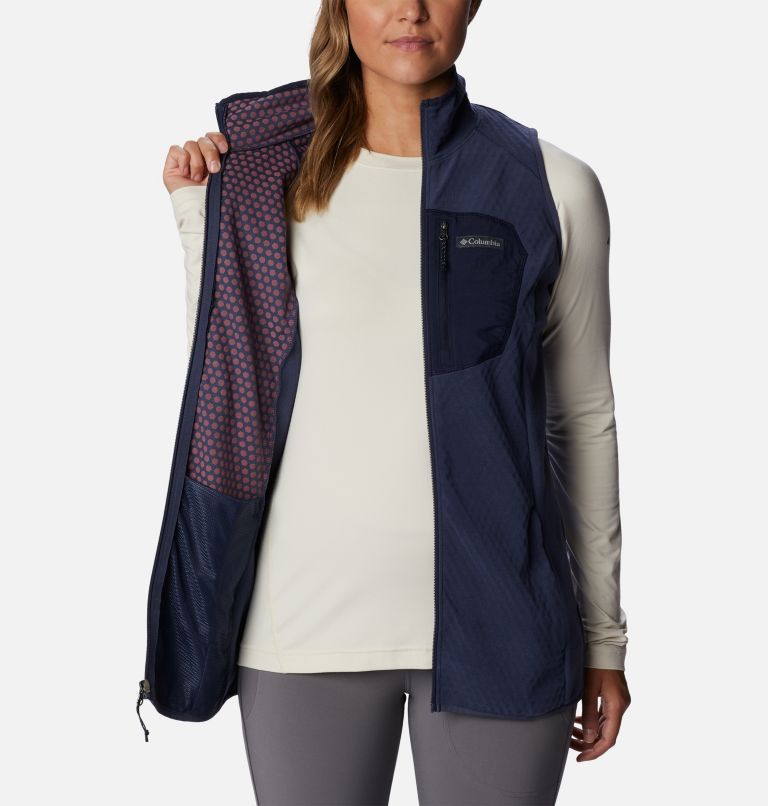 Thumbnail: Women's Outdoor Tracks Vest, Color: Nocturnal, Dark Nocturnal, image 5