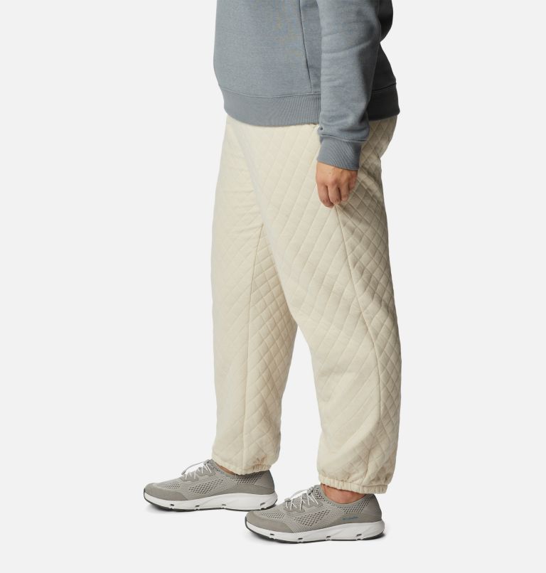 Thumbnail: Women's Columbia Lodge Quilted Joggers - Plus Size, Color: Chalk, image 3