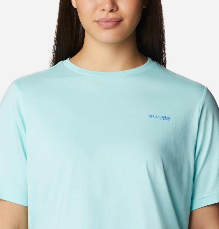 Thumbnail: Women's PFG Bramley Bay Relaxed Tee, Color: Gulf Stream, Fish Star Marline Graphic, image 4