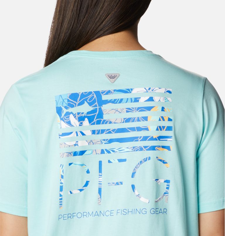 Thumbnail: Women's PFG Bramley Bay Relaxed Tee, Color: Gulf Stream, Fish Star Marline Graphic, image 5