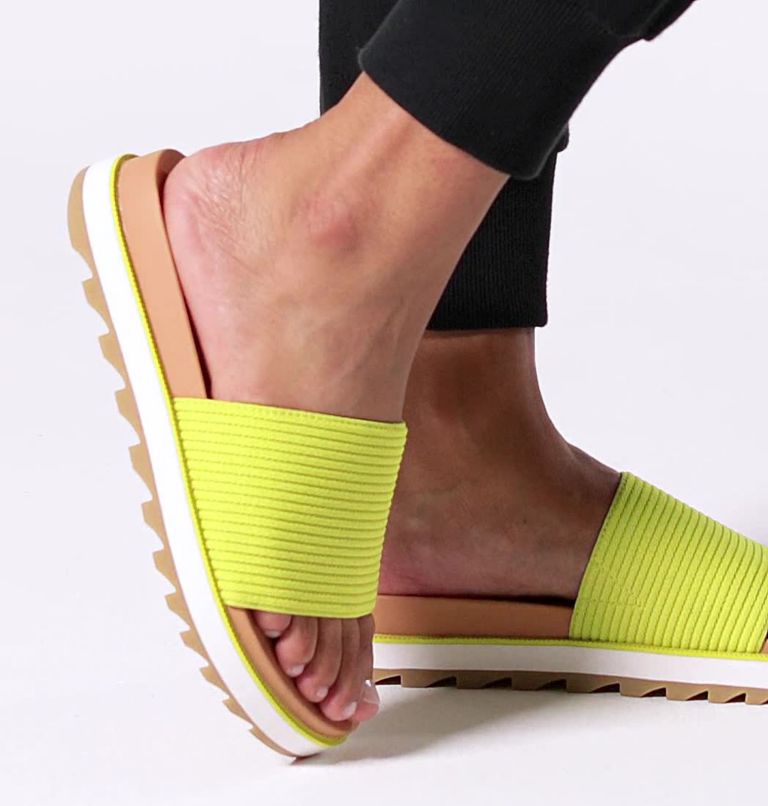 Thumbnail: Women's Roaming Easy Slide Sandal, Color: Bolt, Gum, image 2