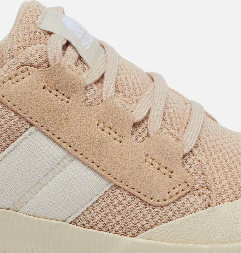 Thumbnail: Women's Out 'N About III Low Sneaker, Color: Nova Sand, Chalk, image 7