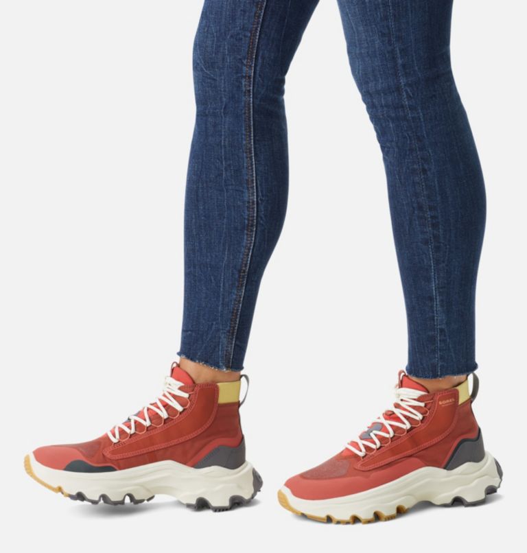 Thumbnail: Women's Kinetic Breakthru Venture Mid Boot, Color: Warp Red, Chalk, image 8