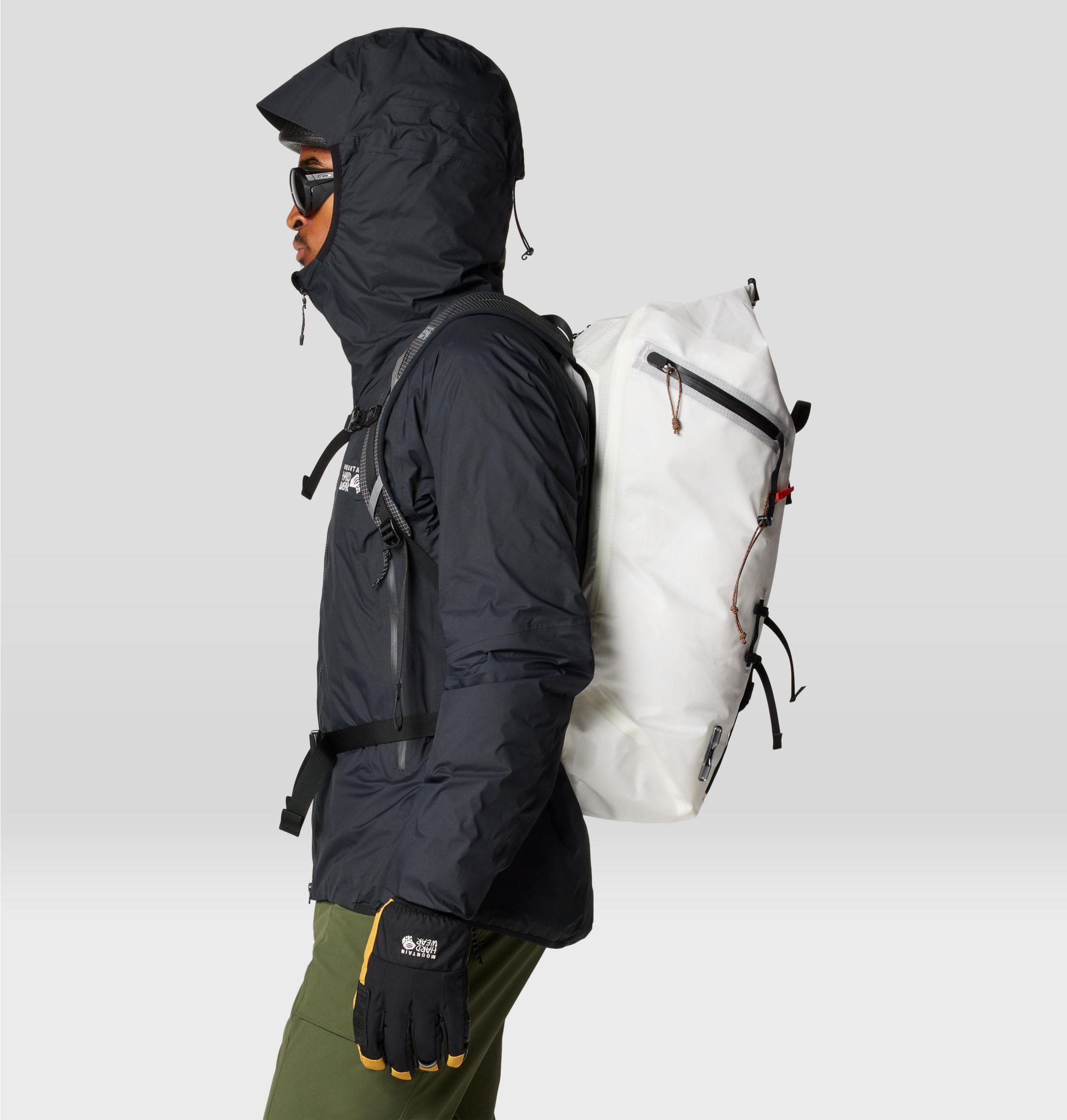 The Roll Top 30L | Our best-seller, built bigger | Stubble & Co
