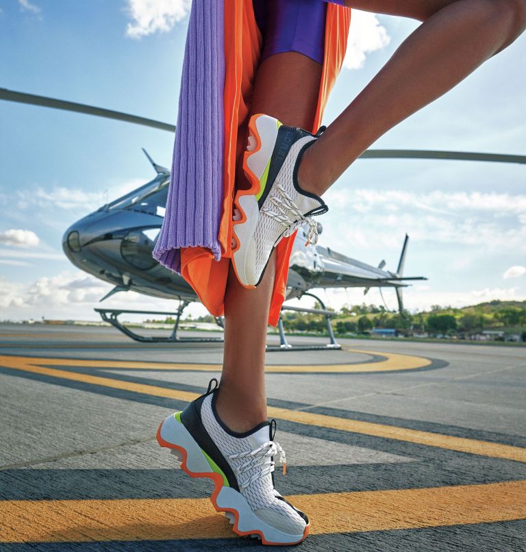 Chaussure de sport à lacets Kinetic Impact II pour femme, Color: Sea Salt, Koi, image 10