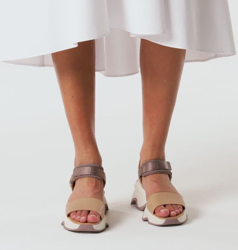 Women's Kinetic Impact Y-Strap High Sandal, Color: Honest Beige, Chalk