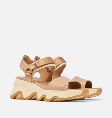 Sandalia alta Kinetic Impact Y-Strap para mujer, Color: Honest Beige, Honey White, image 2