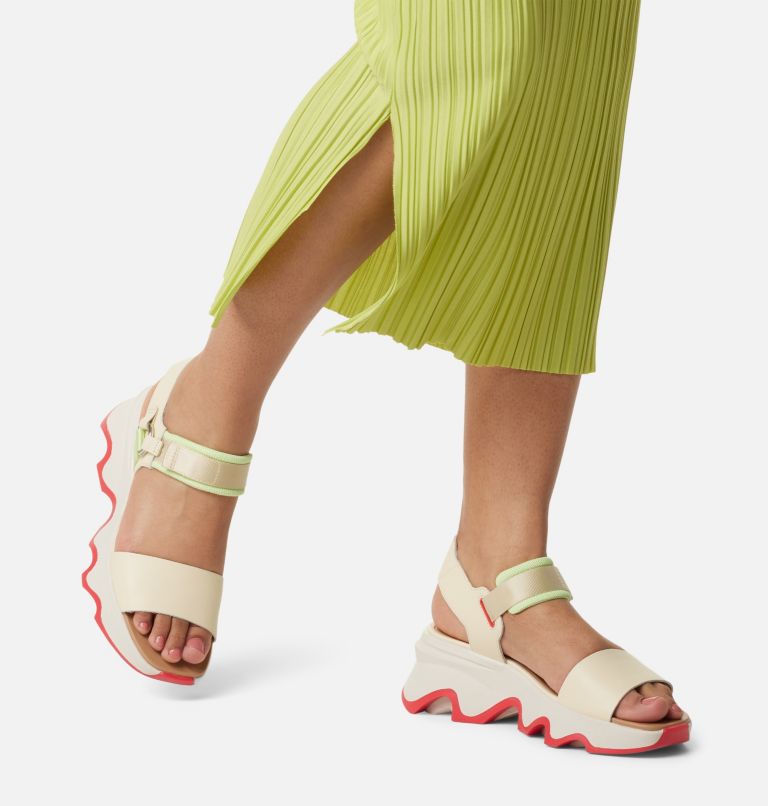 Thumbnail: Kinetic Impact Y-Strap High Sandale für Frauen, Color: Honey White, Luminous Lime, image 8