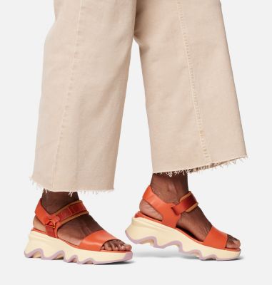 Women's Kinetic Impact Y-Strap High Sandal, Color: Tuscan, Aura, image 2