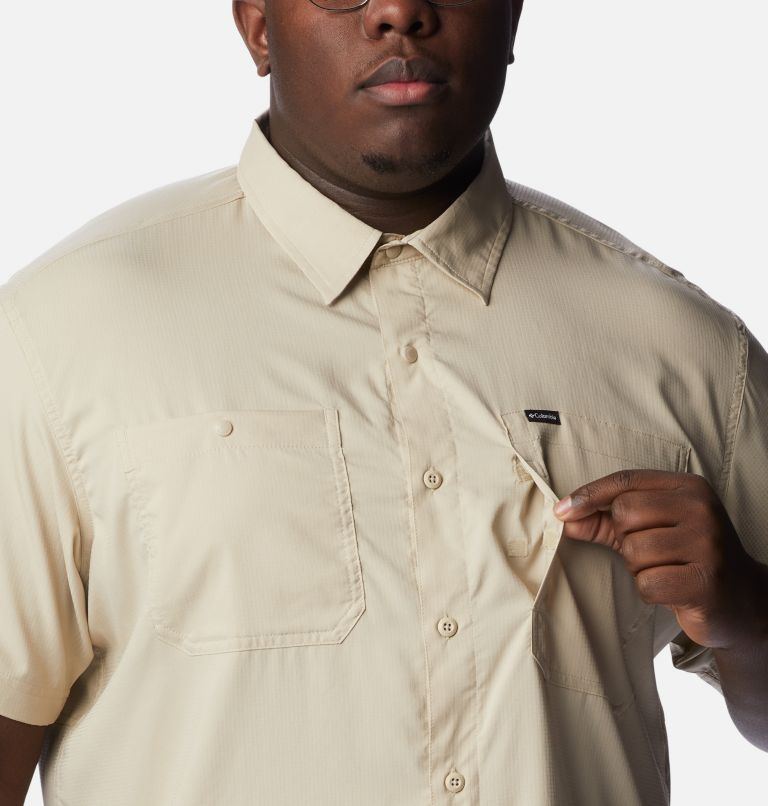 Thumbnail: Men's Silver Ridge Utility Lite Short Sleeve Shirt - Extended size, Color: Ancient Fossil, image 4