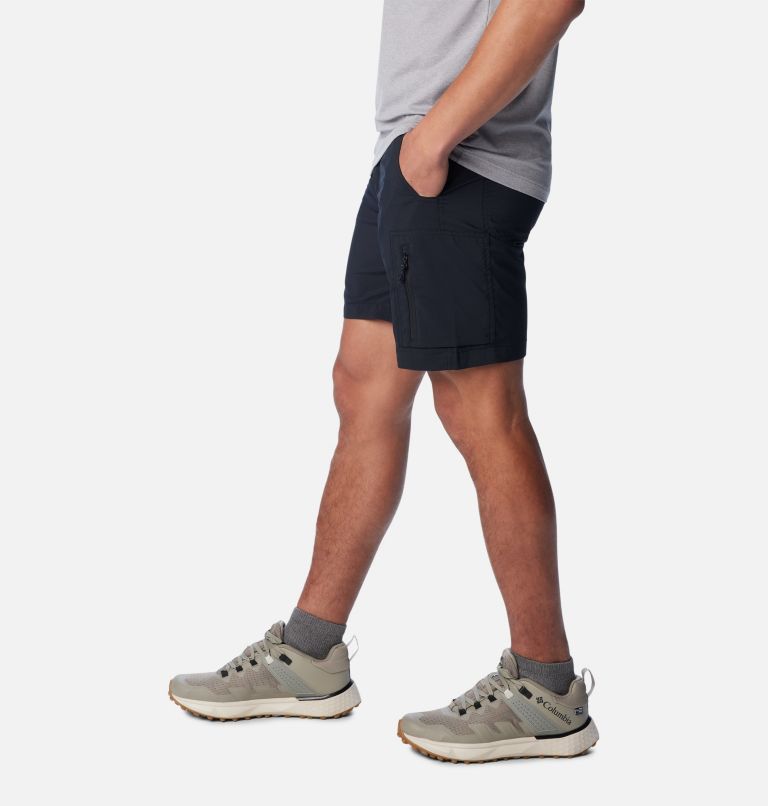 Thumbnail: Pantaloncini cargo da camminata Silver Ridge Utility da uomo, Color: Black, image 3