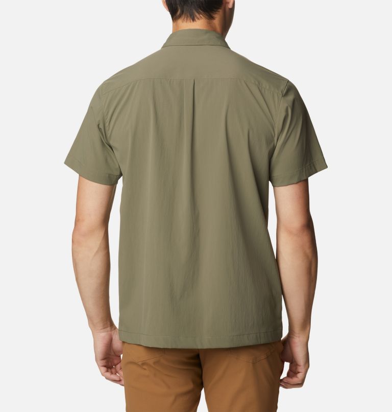Thumbnail: Men's Canyon Gate Utility Short Sleeve Shirt, Color: Stone Green, image 2