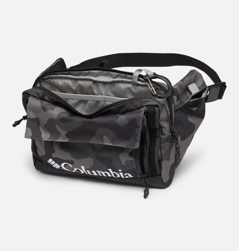Thumbnail: Convey 4L Crossbody Bag, Color: Black Trad Camo, image 3