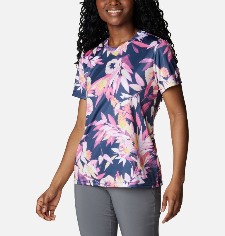 Thumbnail: Women's Fork Stream T-Shirt, Color: Wild Geranium, Wisterian, image 5