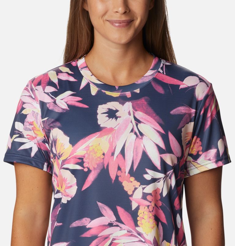 Women's Fork Stream Techical Printed T-Shirt, Color: Wild Geranium, Wisterian, image 4
