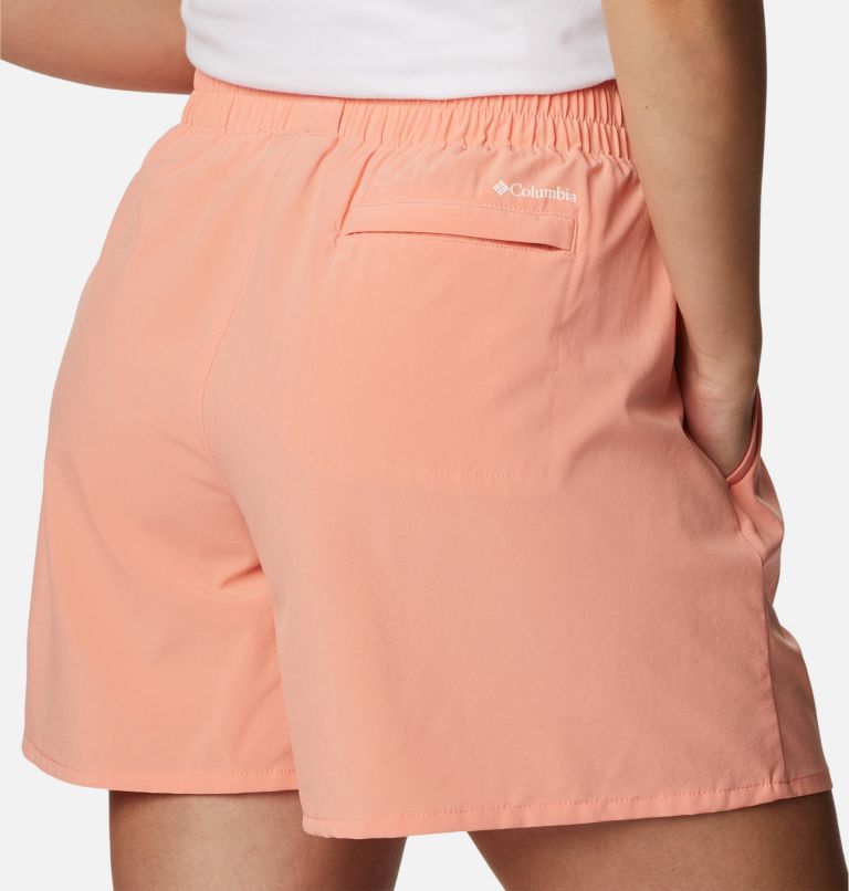 Thumbnail: Women's Boundless Beauty Shorts, Color: Summer Peach, image 5