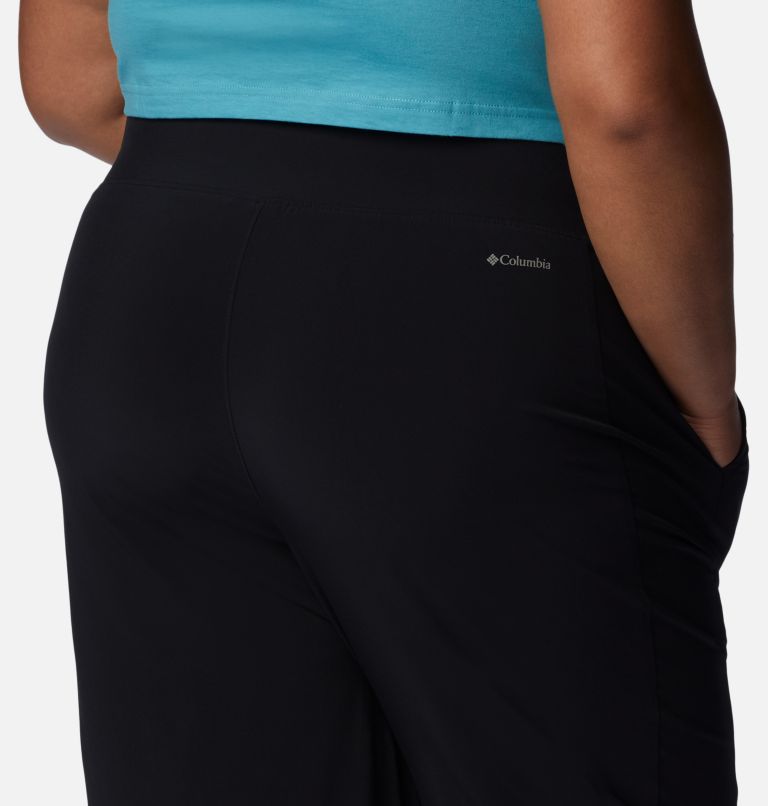Thumbnail: Women's Anytime Flex Capris - Plus Size, Color: Black, image 5