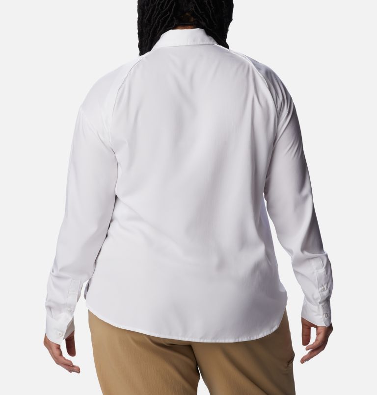 Thumbnail: Women's Silver Ridge Utility Long Sleeve Shirt - Plus Size, Color: White, image 2