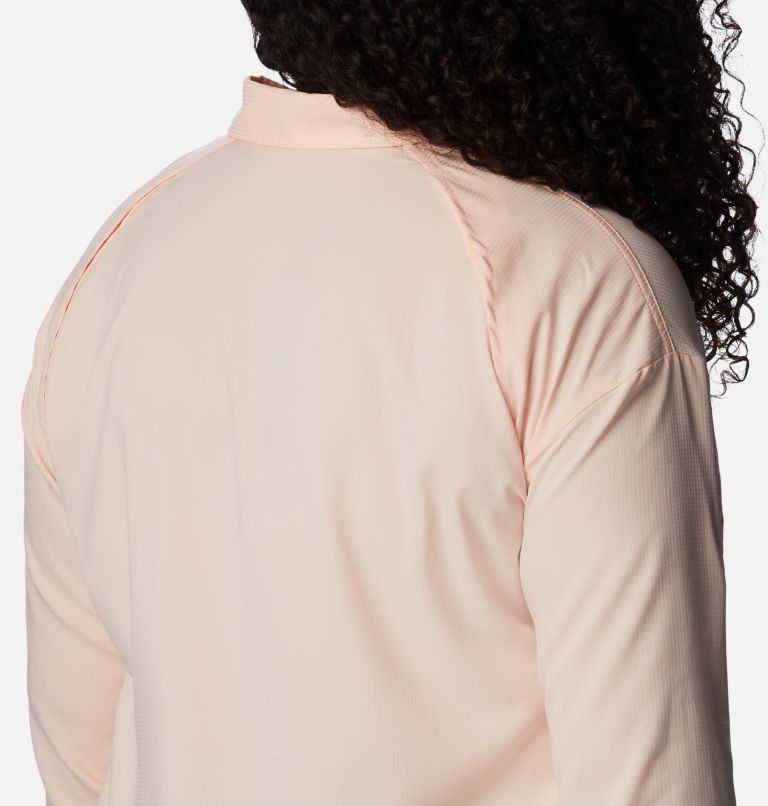 Thumbnail: Women's Silver Ridge Utility Long Sleeve Shirt - Plus Size, Color: Peach Blossom, image 5