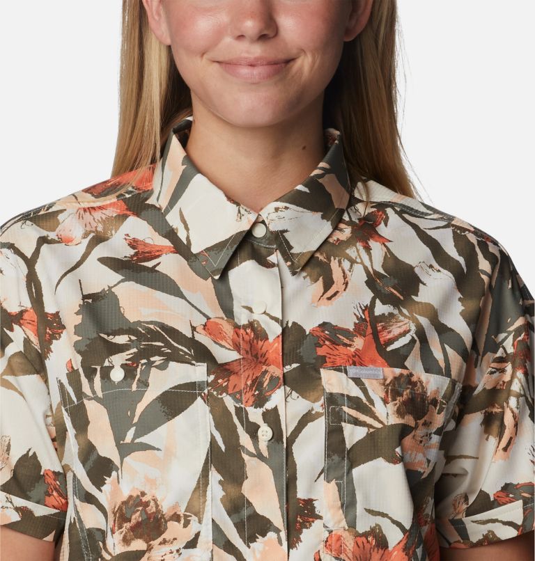 Women's Silver Ridge Utility Short Sleeve Shirt, Color: Chalk, Floriculture, image 4