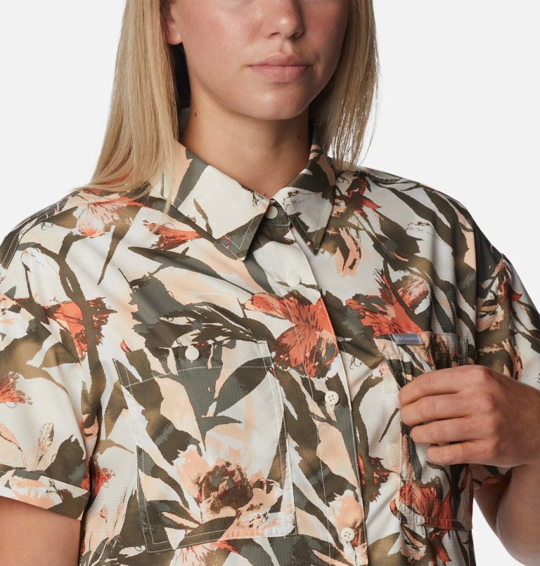 Women's Silver Ridge Utility Short Sleeve Shirt, Color: Chalk, Floriculture, image 5