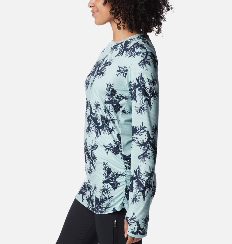 Thumbnail: Women's Leslie Falls Long Sleeve Technical T-Shirt, Color: Aqua Haze Pinecones, image 3