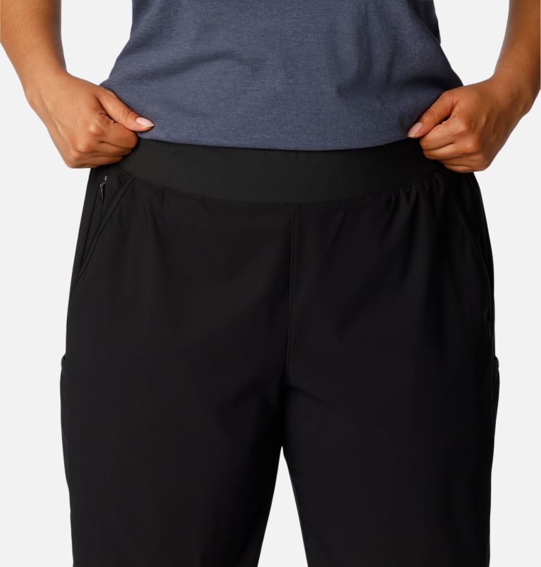 Thumbnail: Women's Leslie Falls Pants - Plus Size, Color: Black, image 4