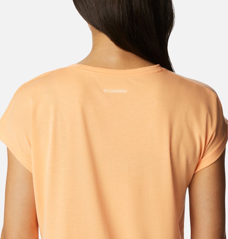 Women's Boundless Trek Technical T-Shirt, Color: Peach, image 5