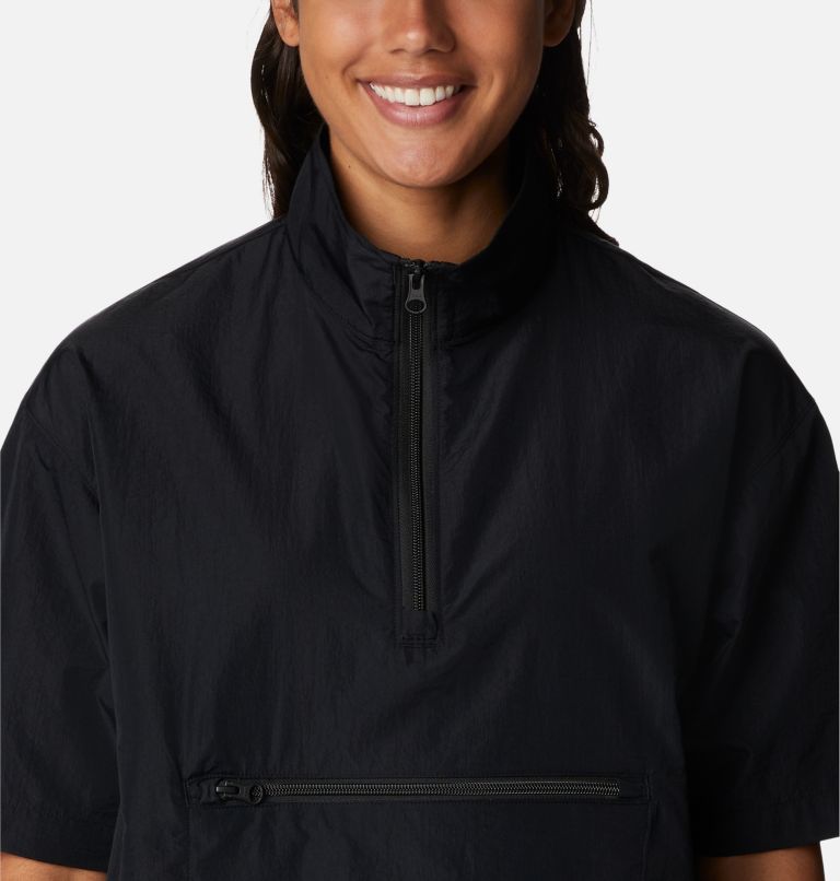 Thumbnail: Women's Boundless Trek Half Zip Pullover, Color: Black, image 4