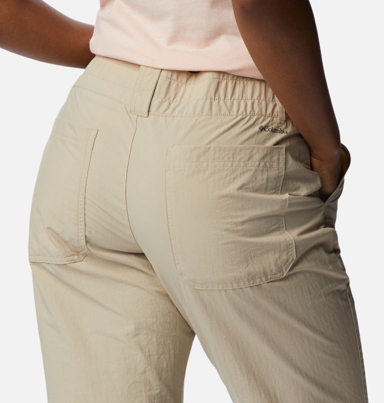 Thumbnail: Women's Summerdry Knee Pants, Color: Ancient Fossil, image 5