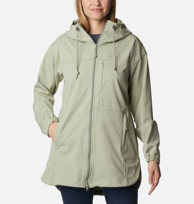 Soft shell jacket on sale women's plus size