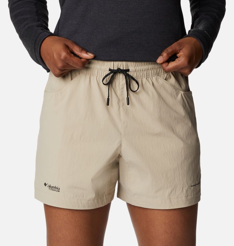 Women's Titan Pass Lightweight Hiking Shorts, Color: Ancient Fossil, image 4