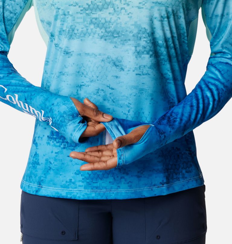 Thumbnail: Women’s PFG Super Tidal Tee Vent Long Sleeve Shirt, Color: Gulf Stream Camo Gradient, image 6