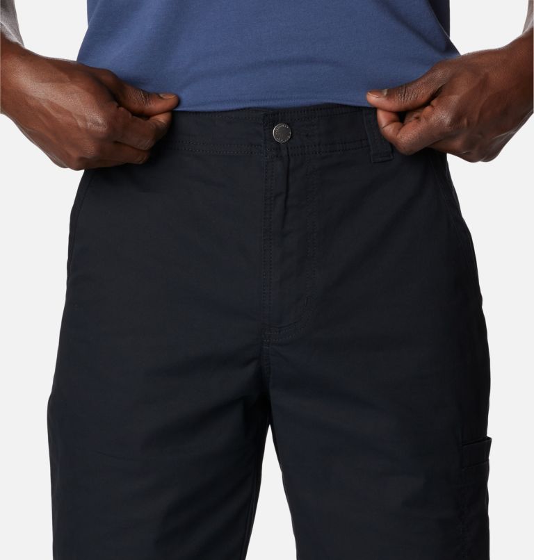 Thumbnail: Men's Pine Canyon Cargo Shorts, Color: Black, image 4