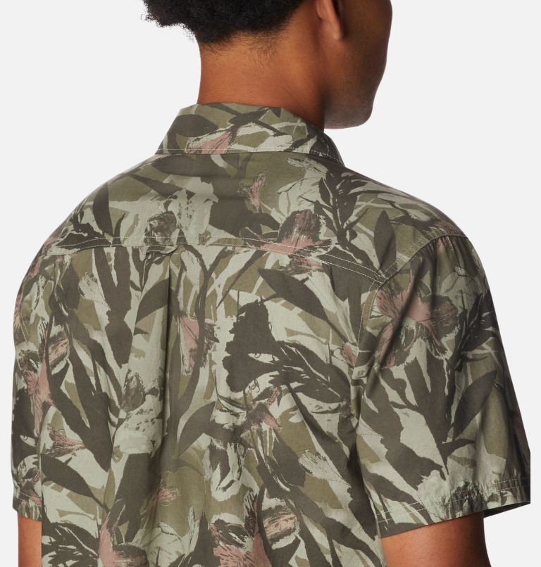 Thumbnail: Men's Pine Canyon Short Sleeve Shirt, Color: Stone Green Floriculture, image 5