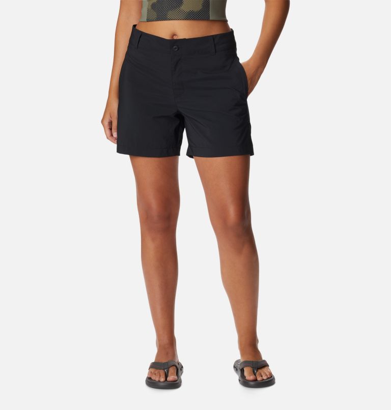 Columbia Women s Silver Ridge Utility Shorts Size 4 Black