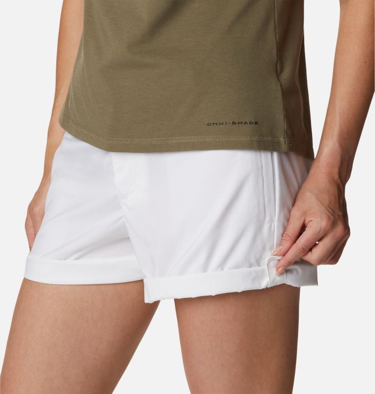 Thumbnail: Women's Silver Ridge Utility Shorts, Color: White, image 7