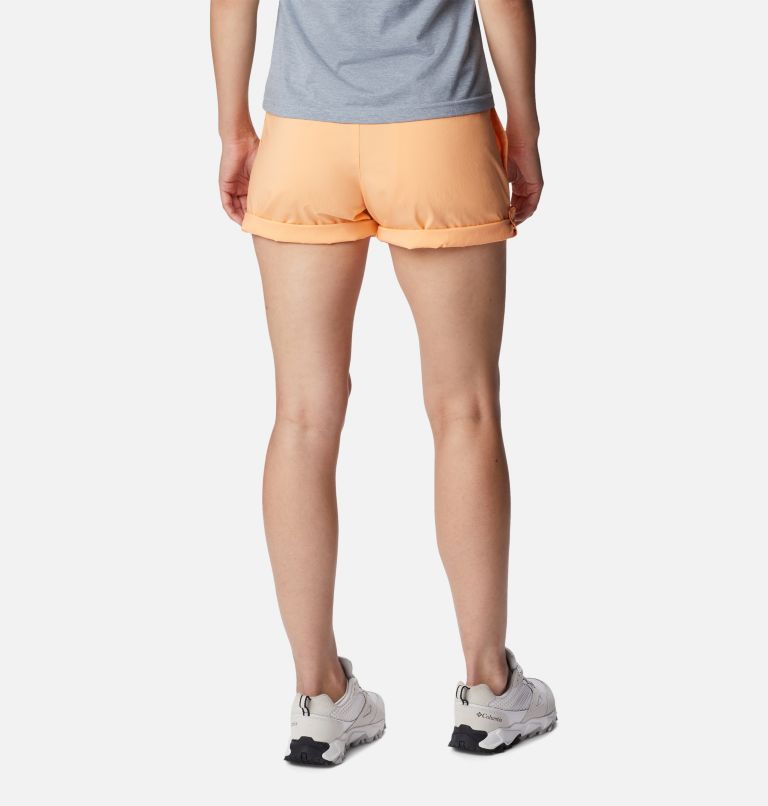 Women's Silver Ridge Utility Hiking Shorts, Color: Peach, image 2