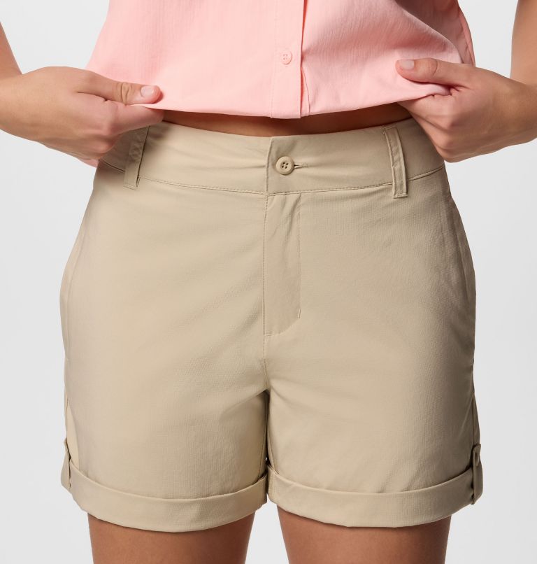 Women's Silver Ridge Utility Hiking Shorts, Color: Ancient Fossil, image 4