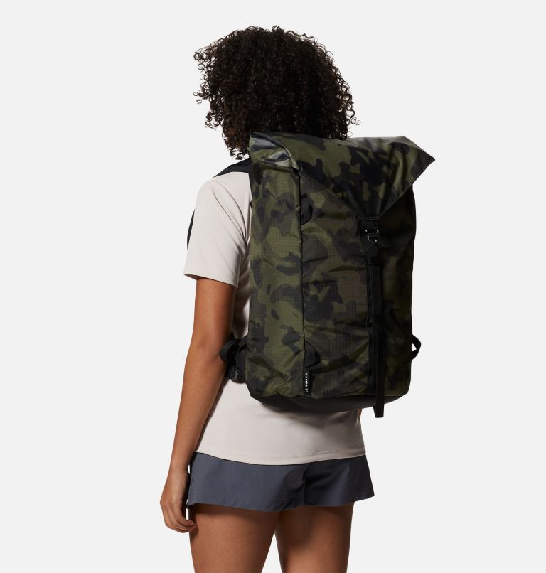 Thumbnail: Camp 4 Printed 32L Backpack, Color: Light Army Camo Print, image 4