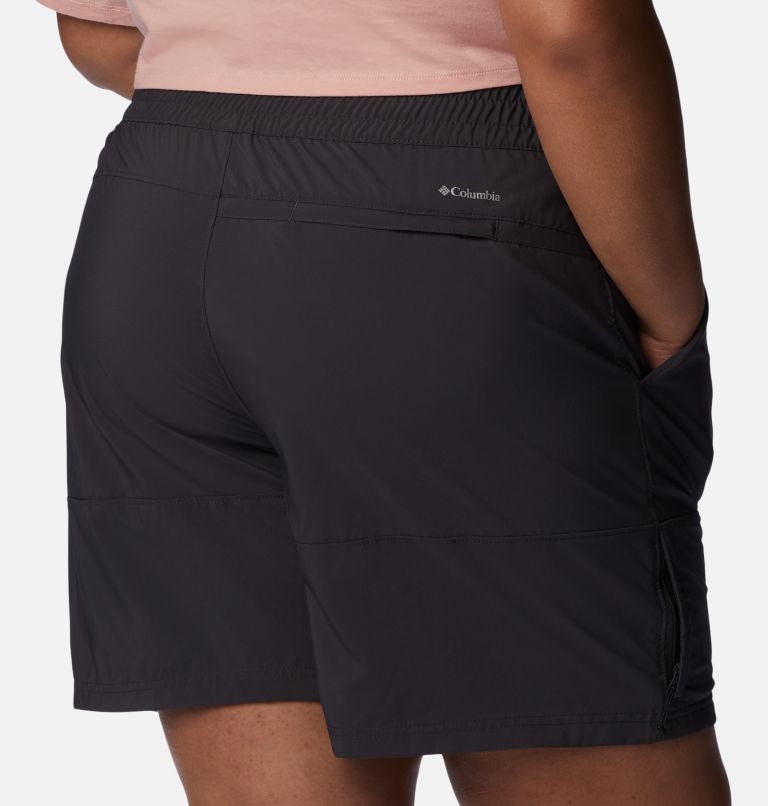 Thumbnail: Women's Coral Ridge Shorts - Plus Size, Color: Shark, image 5