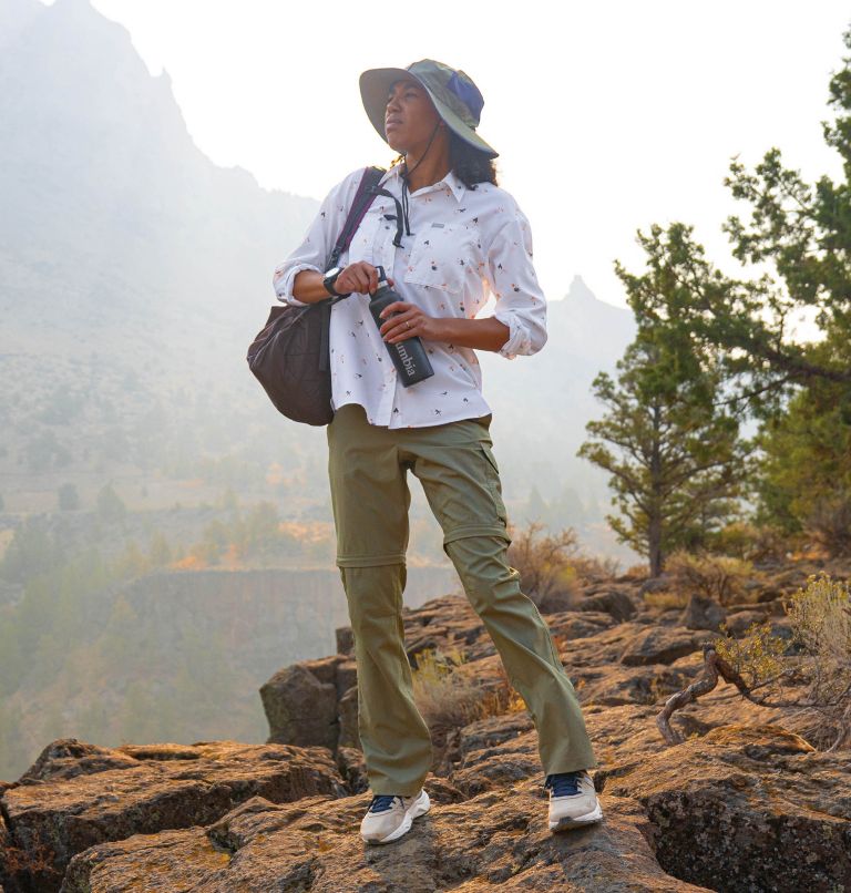 Thumbnail: Women's Silver Ridge Utility Convertible Pants, Color: Stone Green, image 10
