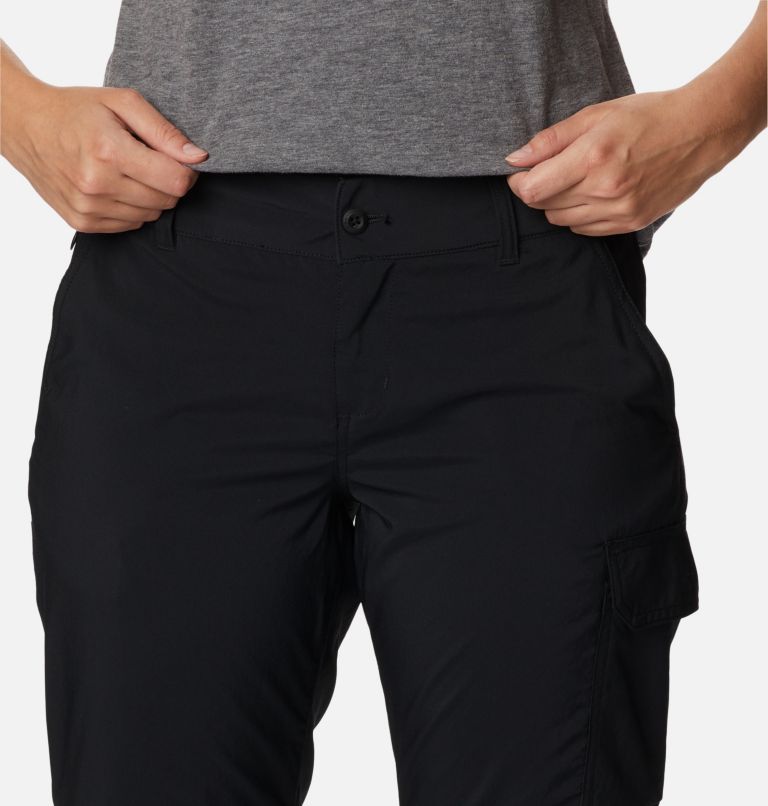 Thumbnail: Women's Silver Ridge Utility Convertible Pants - Plus Size, Color: Black, image 4